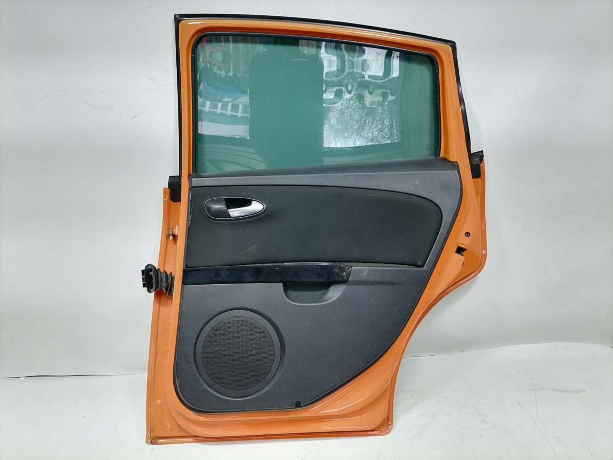 Seat Leon 1P original T&uuml;r hinten rechts LP2C Leuchtorange Rohbau Bj.2009